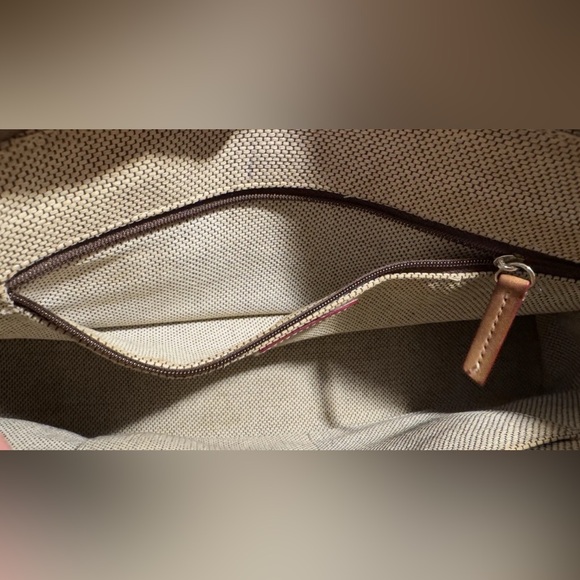 Vintage Dooney & Bourke Berry Pink Crossbody  Satchel Shoulder Arm Bag Purse EUC - Picture 7 of 10